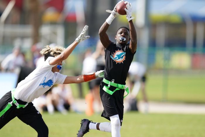 Catching passes in flag football can help develop reaction time